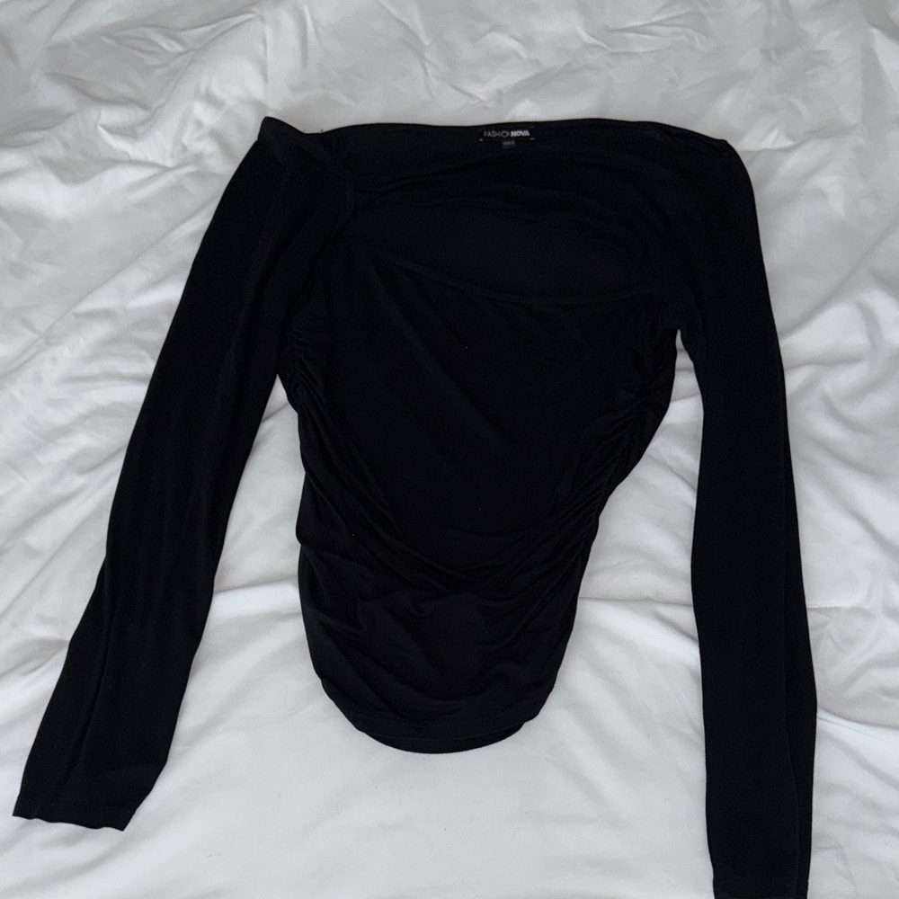 Fashion Nova Black Off-Shoulder Long Sleeve Top